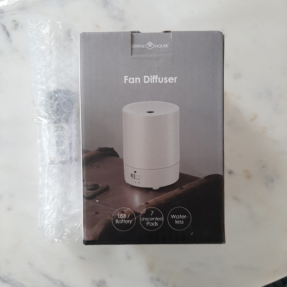 BNIB Serene House Ion Fan Diffuser + Essential Oil Bottle - Picture 6 of 12